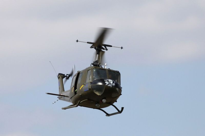 Bell 205 UH-1D 1:8 - Rumpfbausatz, Vario 1100
