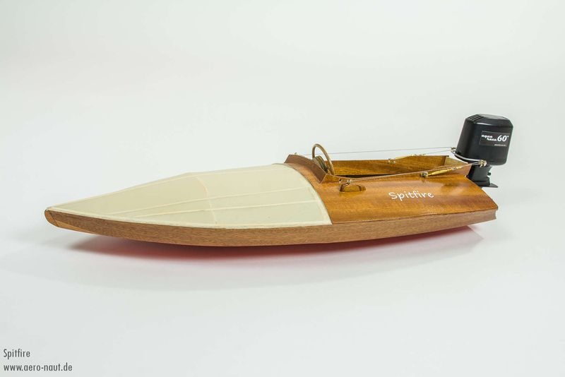 Spitfire, Outboard Racingboats. Holzbausatz